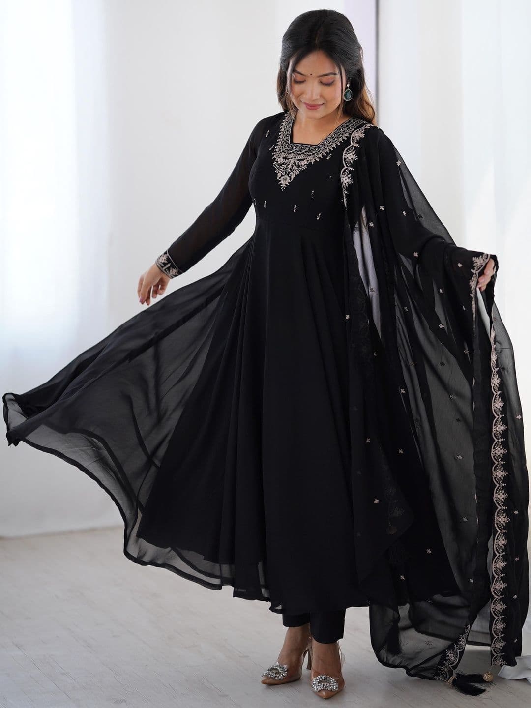 SAJAVAT ETHENIC WEAR Women Embroidered Anarkali Kurta with Trousers & Dupatta - view 1