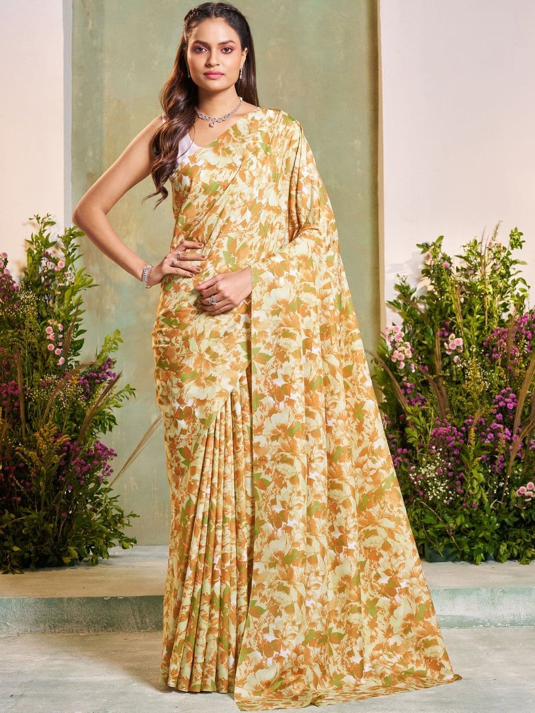Garden Vareli Floral Printed Saree - view 1