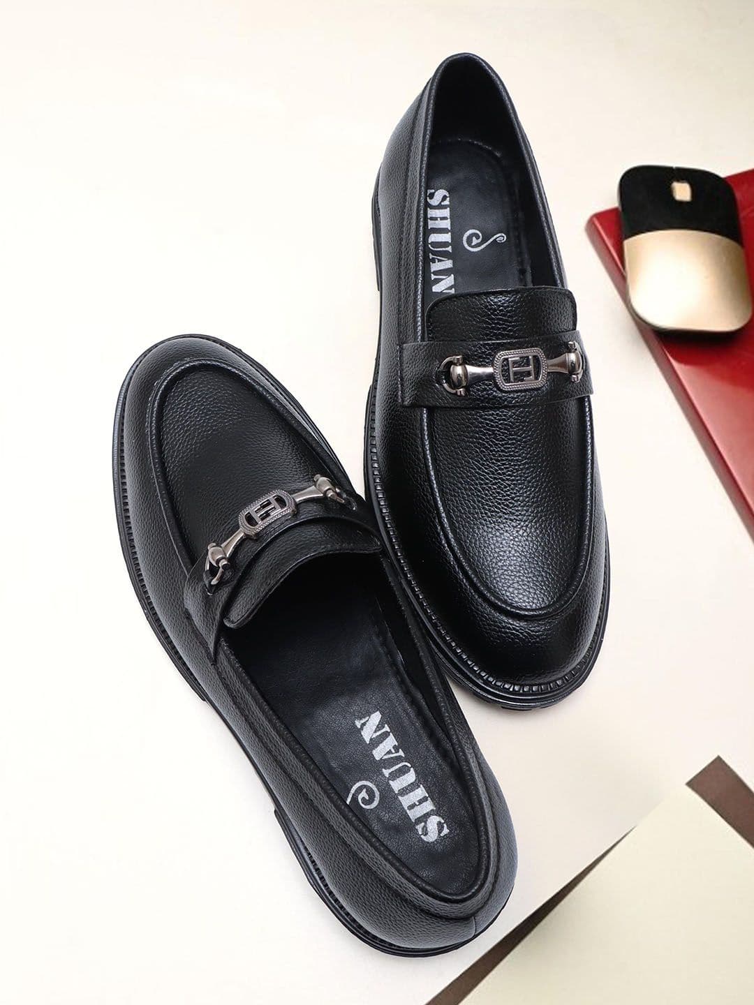 SHUAN Men Textured Mid-Top Round Toe Formal Loafers - view 1