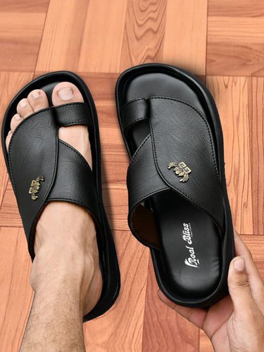 REAL BLISS FOOTWEAR Men Synthetic Leather Non Slip Lightweight Comfort Sandals - view 1