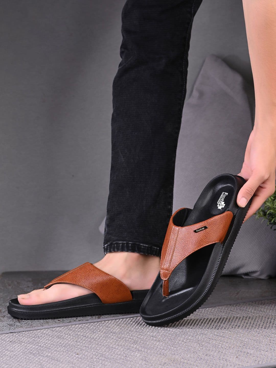 DOCTOR HEALTH SUPER SOFT Men Thong Flip-Flops - view 1
