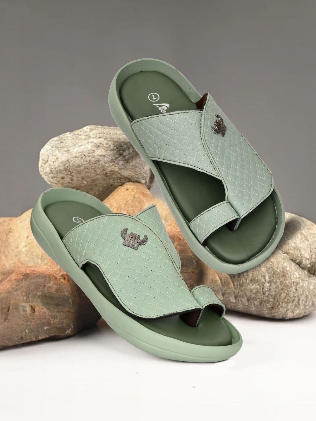 REAL BLISS FOOTWEAR Men Synthetic Leather Non Slip Lightweight Comfort Sandals - view 1
