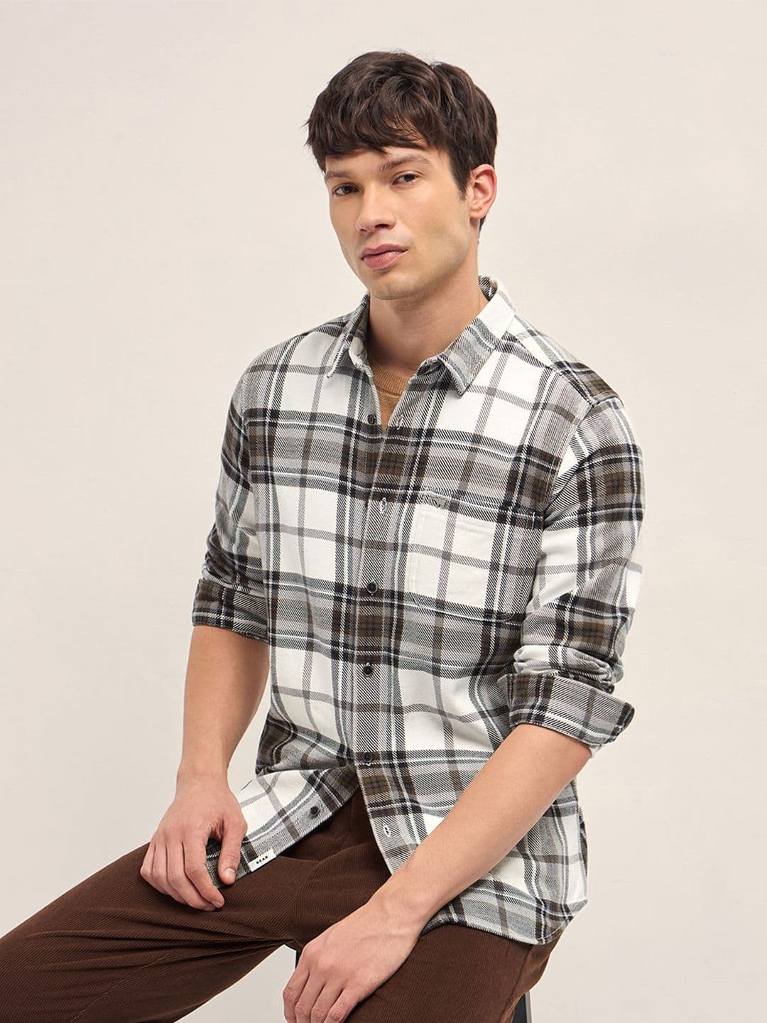 THE BEAR HOUSE Checked Spread Collar Pure Cotton Casual Shirt - view 1