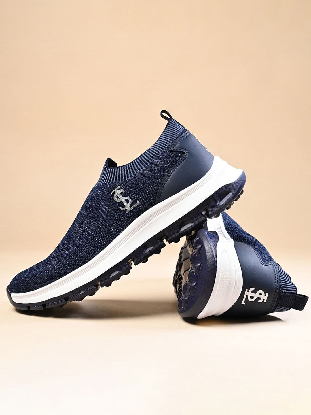 LOUIS STITCH Men's Navy Blue Lightweight Athleisure Flyknit Sport Shoes - view 1