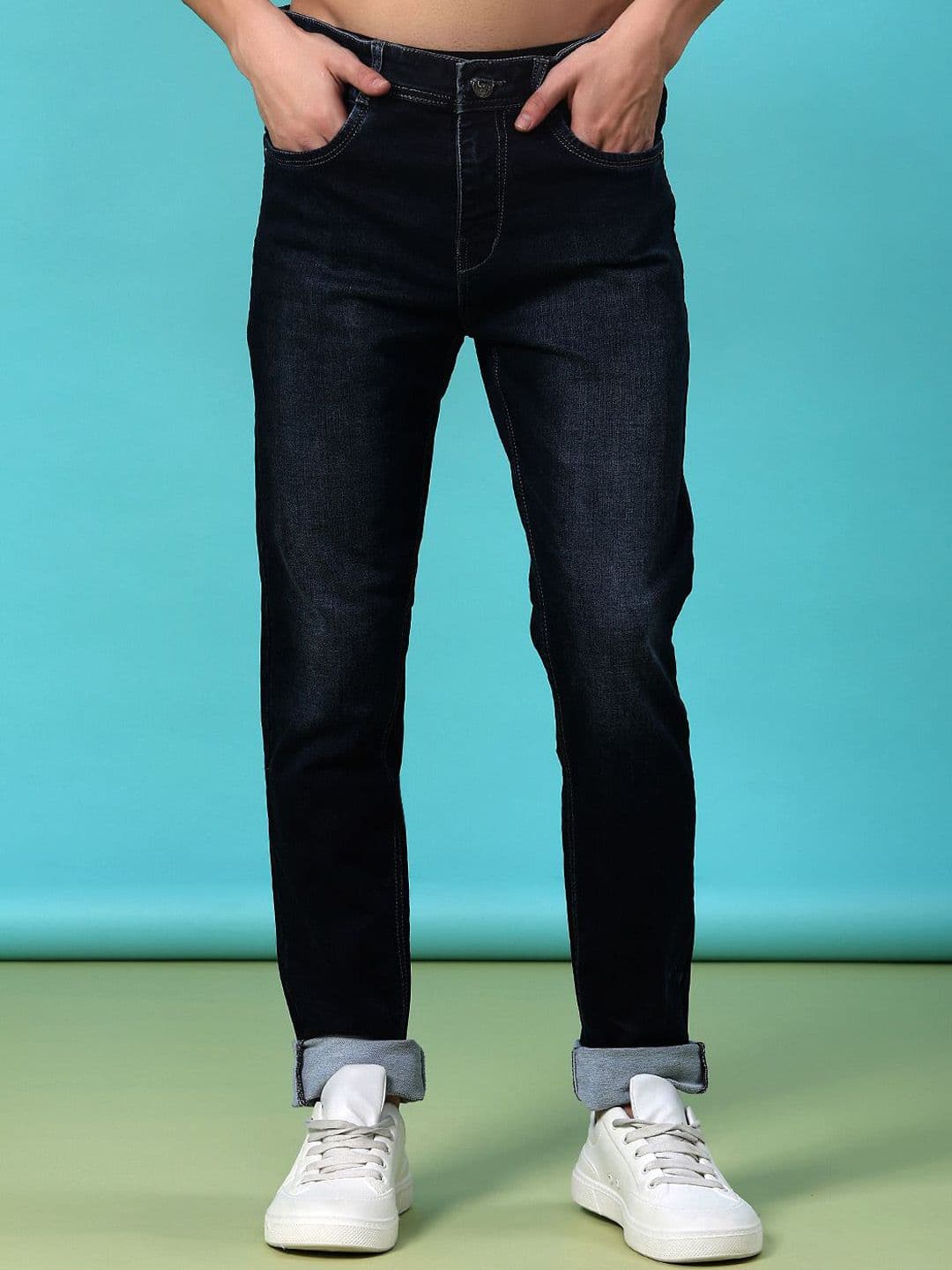 V-Mart Men Slim Fit Mid-Rise Light Fade Stretchable Jeans - view 1