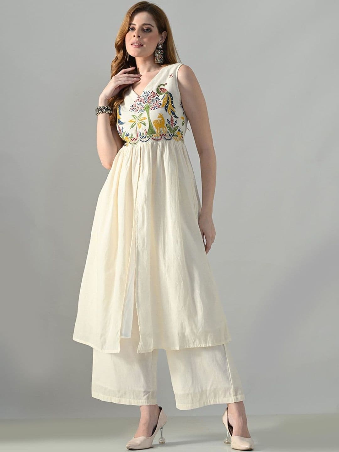 Myshka Embroidered V-Neck Empire Thread Work Pure Cotton A-Line Kurta With Palazzos - view 1