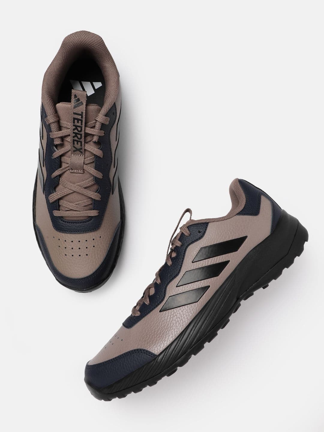 ADIDAS Men QuestCrest Walking Shoes - view 1