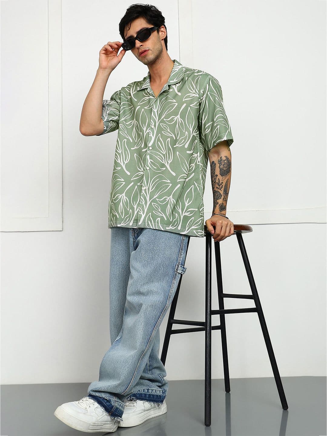 Metronaut Men Floral Printed Shirts - view 1
