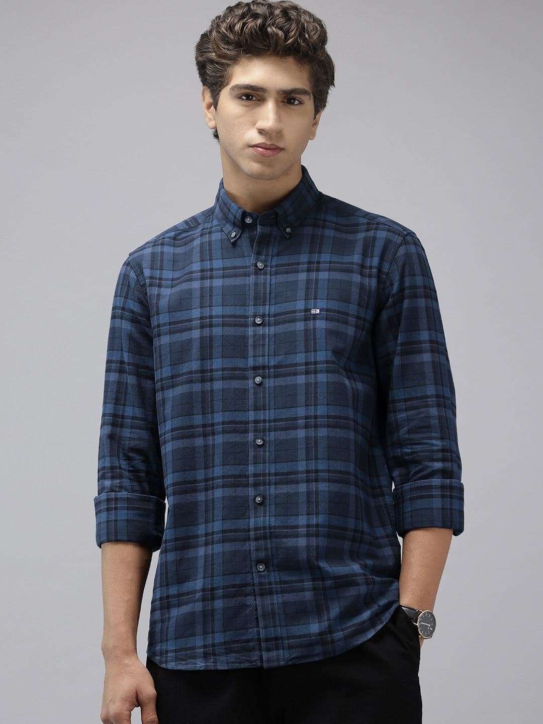 Arrow Sport Manhattan Slim Fit Button-Down Collar Checked Pure Cotton Casual Shirt - view 1