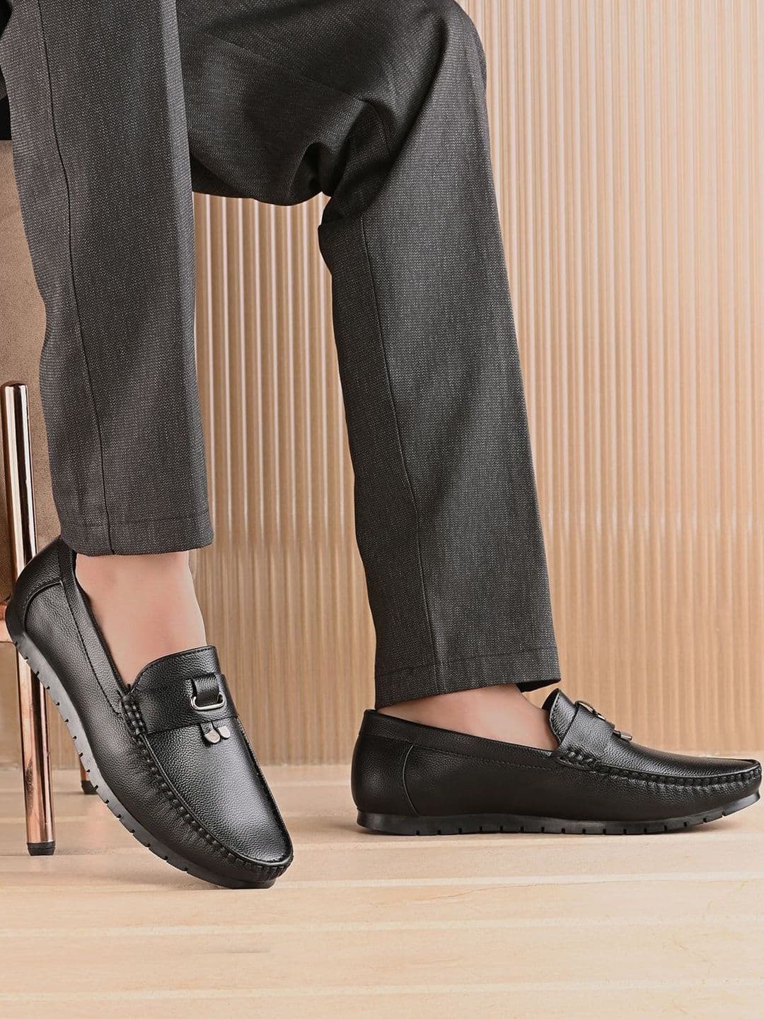 HERE&NOW Men Black solid PU Sole Formal Shoes - view 1