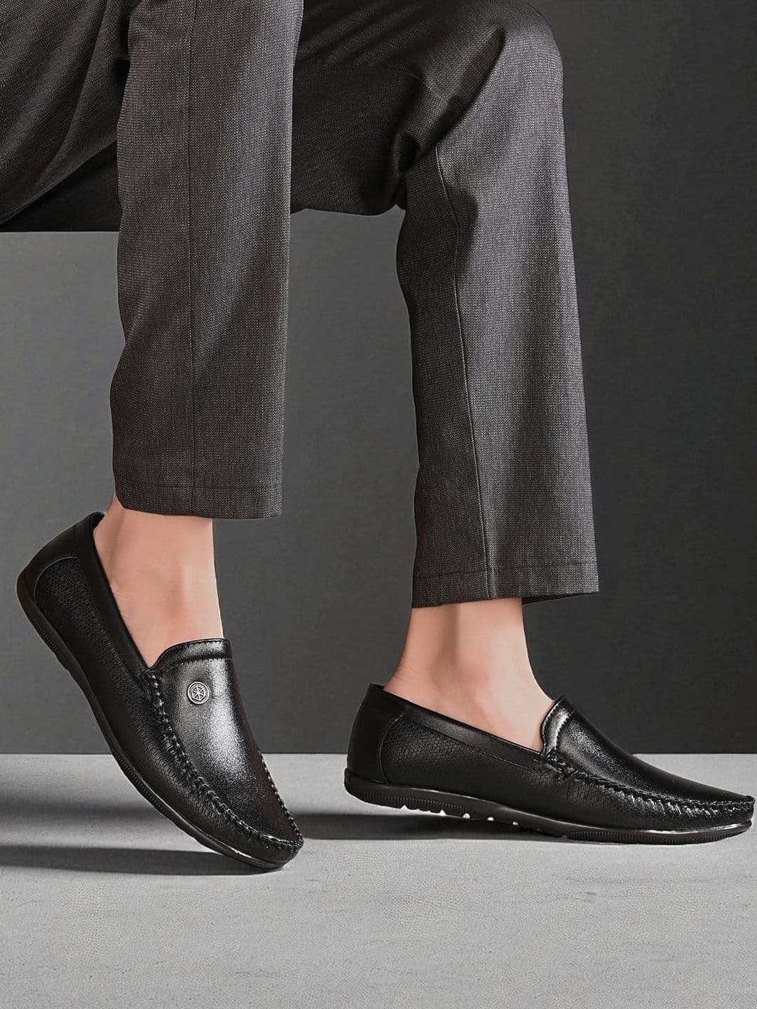 HERE&NOW Men Black solid PU Sole Formal Shoes - view 1