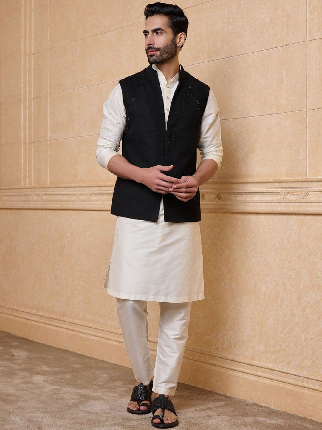 Tasva Men Self Design Mandarin Collar Nehru Jacket - view 1