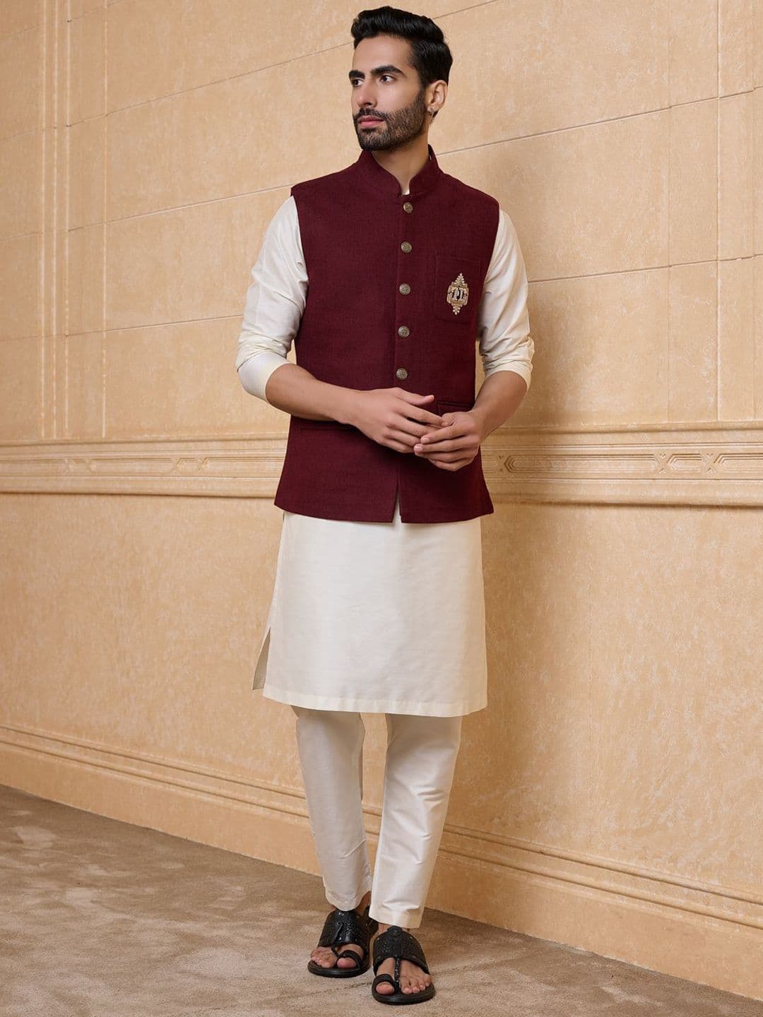 Tasva Men Embroidered Cotton Bundi Nehru Jacket - view 1