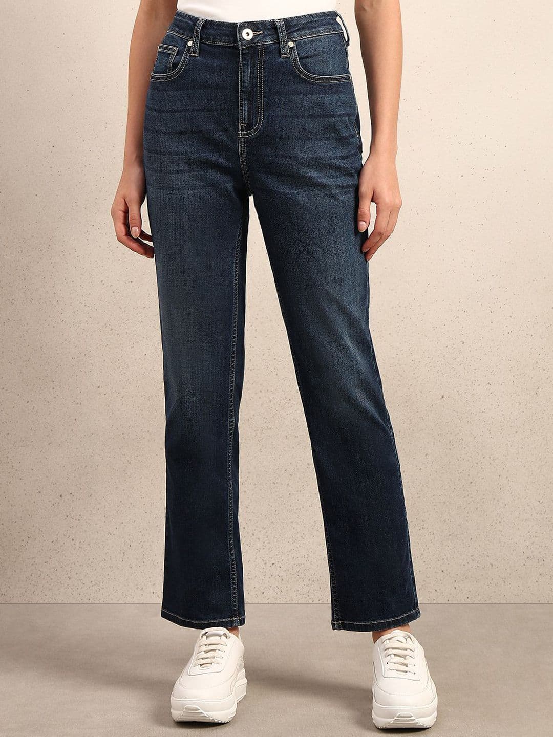 Vero Moda Women Slim Fit High-Rise Light Fade Stretchable Jeans - view 1