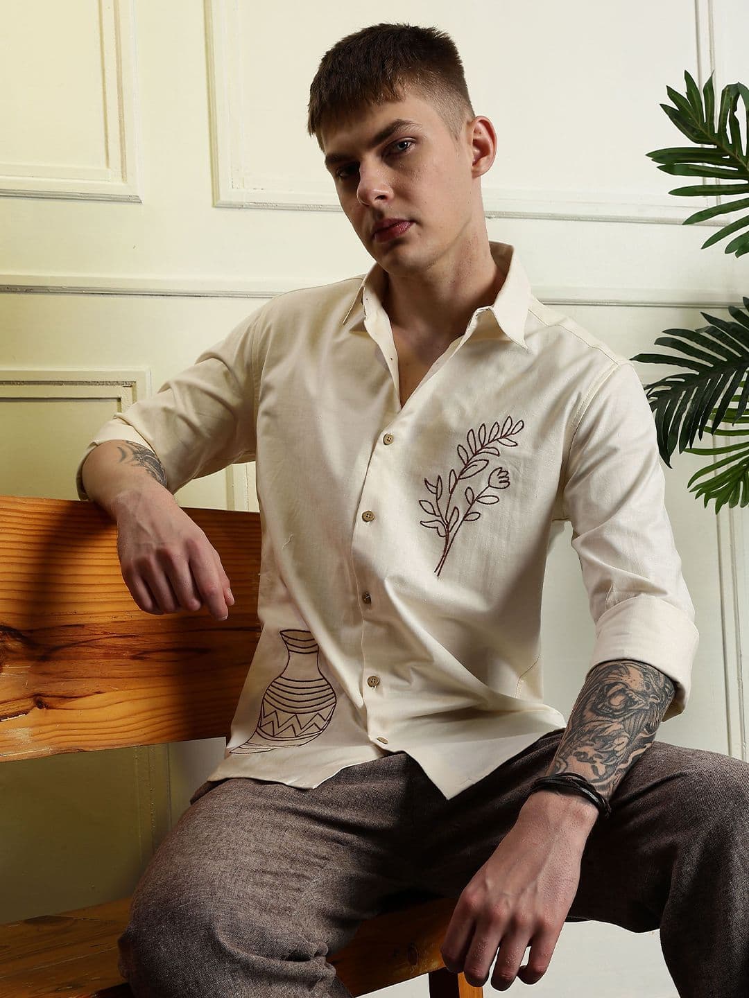 Eszett Floral Printed Spread Collar Cotton Casual Shirt - view 1