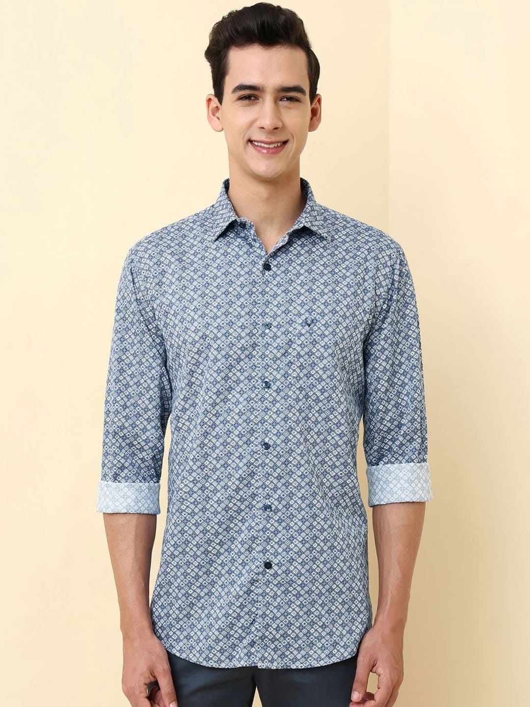 Allen Solly Men Slim Fit Geometric Printed Spread Collar Cotton Casual Shirt - view 1