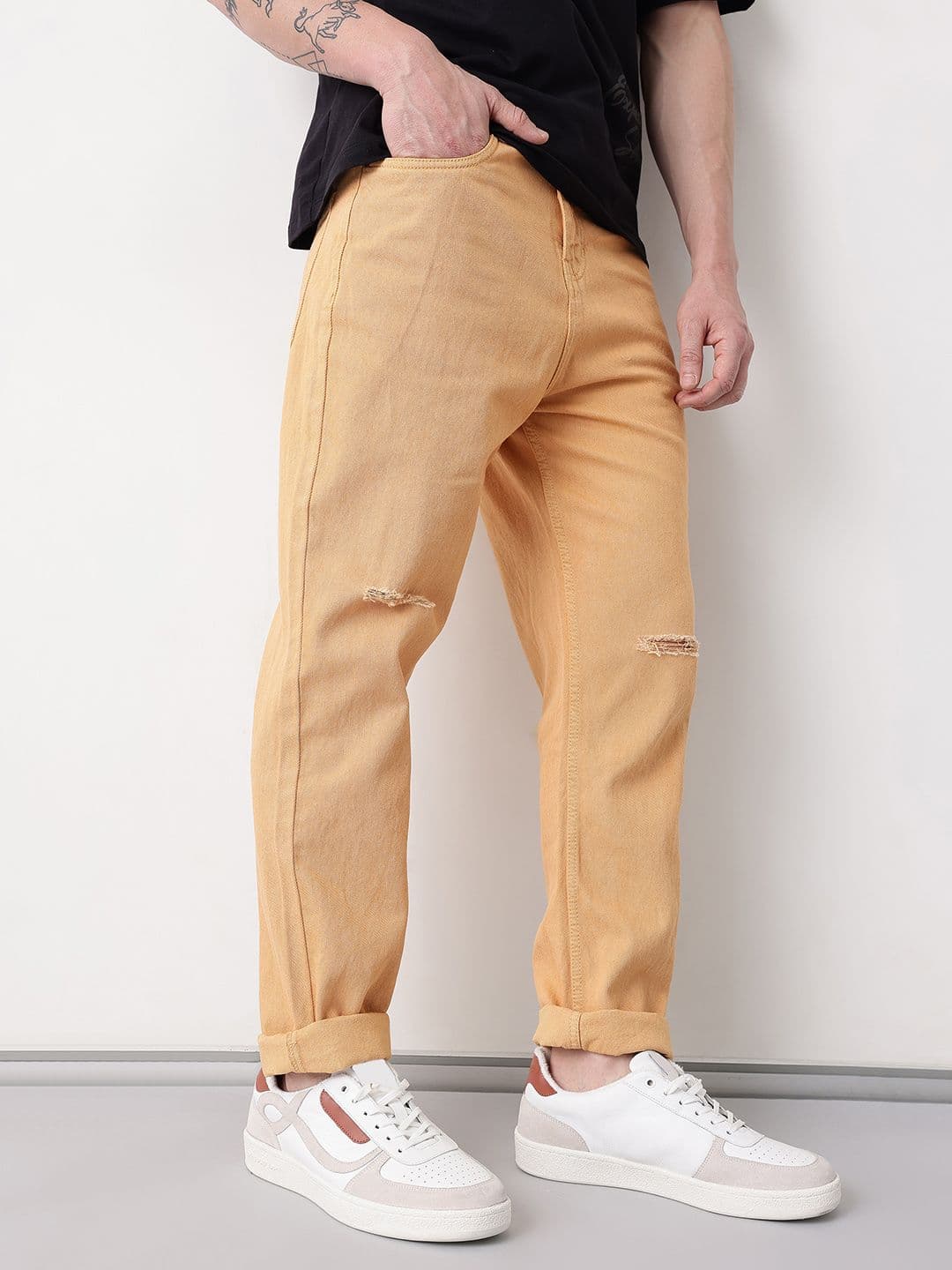 Mast & Harbour Men Relaxed Tapered Fit Mid-Rise Slash Knee Jeans - view 1