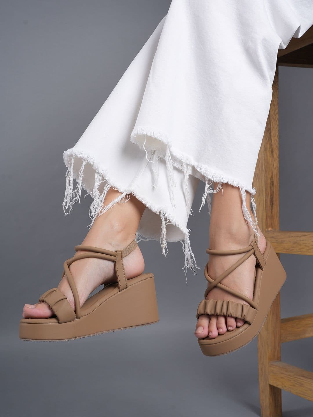 Mast & Harbour Women Wedge Sandals - view 1