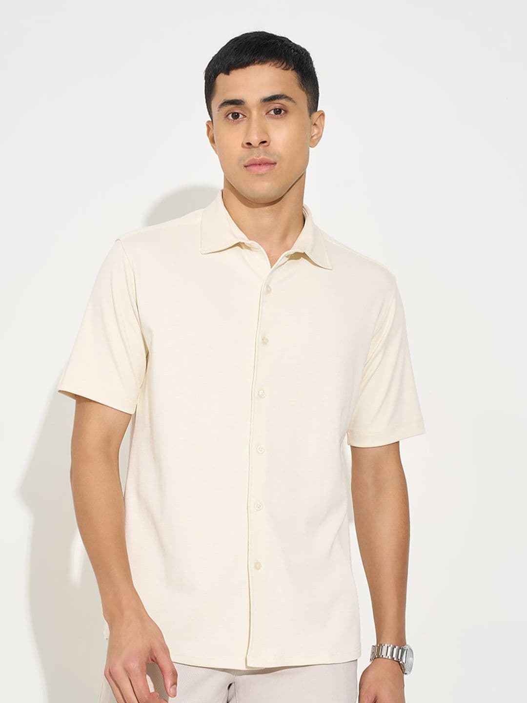 Peregrine by Pantaloons Men Solid Spread Collar Casual Shirt - view 1