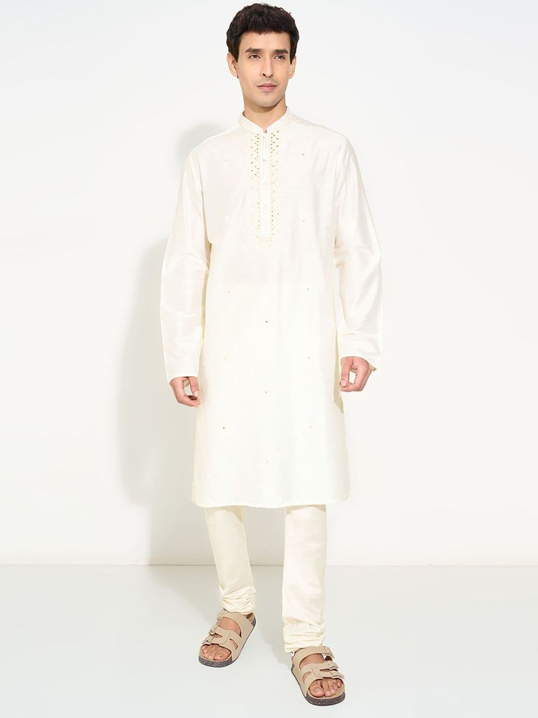 indus route by Pantaloons Men Solid Festive Straight Kurta - view 1