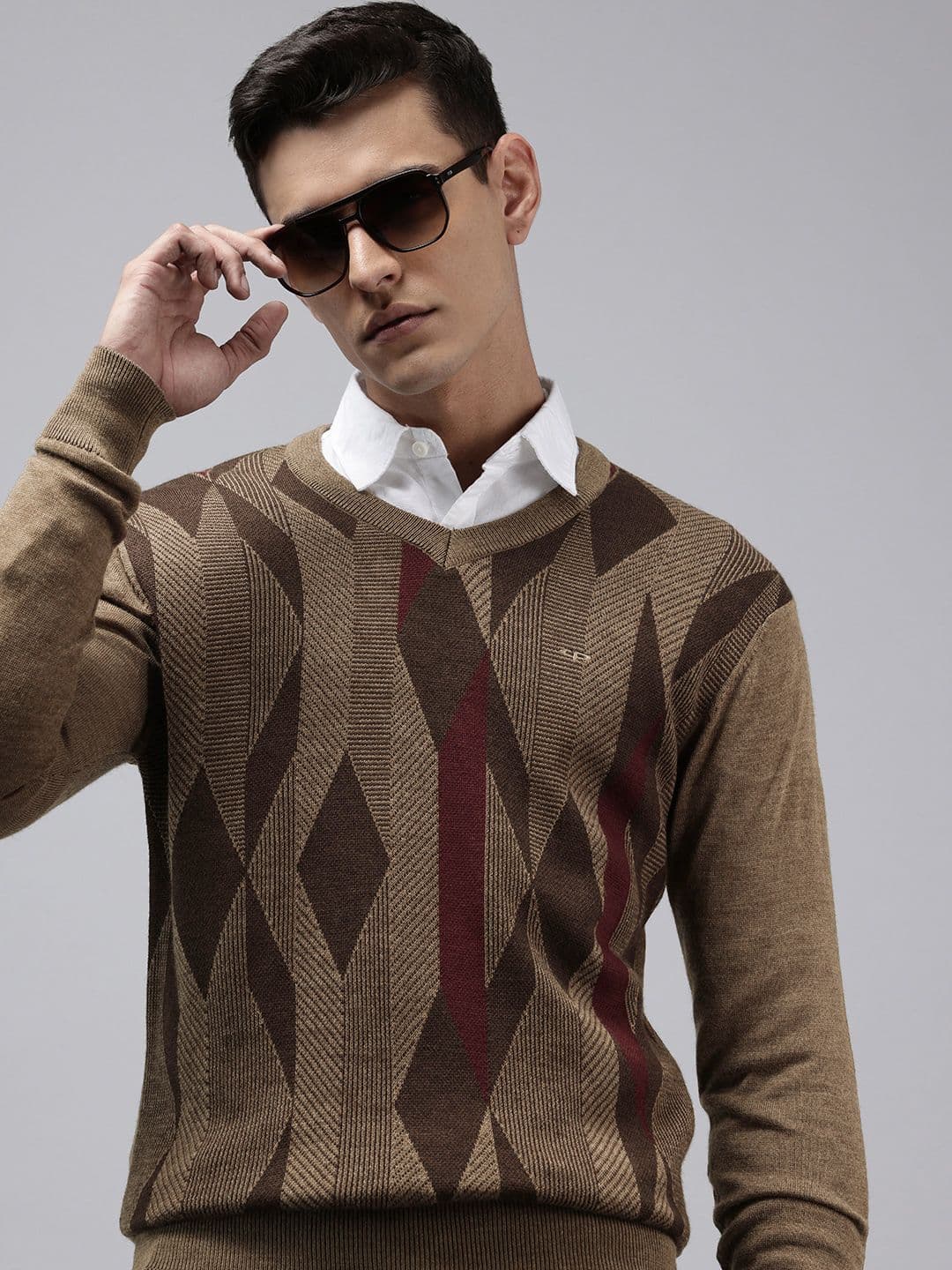 ColorPlus Geometric Self Design V-Neck Pullover Sweaters - view 1