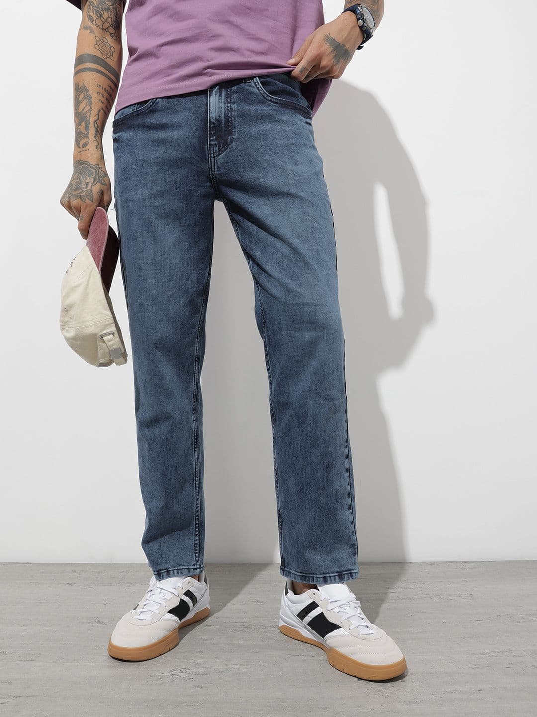 The Roadster Life Co. Men Relaxed Fit Heavy Fade Stretchable Jeans - view 1