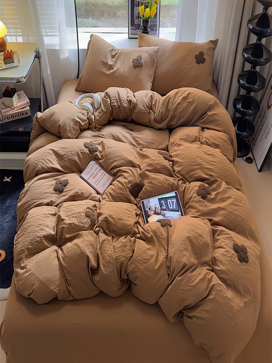 JC HOME Brown Quirky 4 Piece Single Regular Bedding Set - view 1