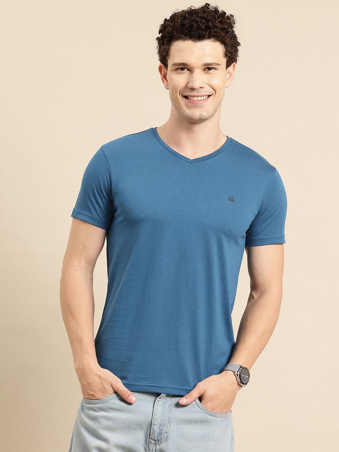 United Colors of Benetton V-Neck Regular Fit T-shirt - view 1