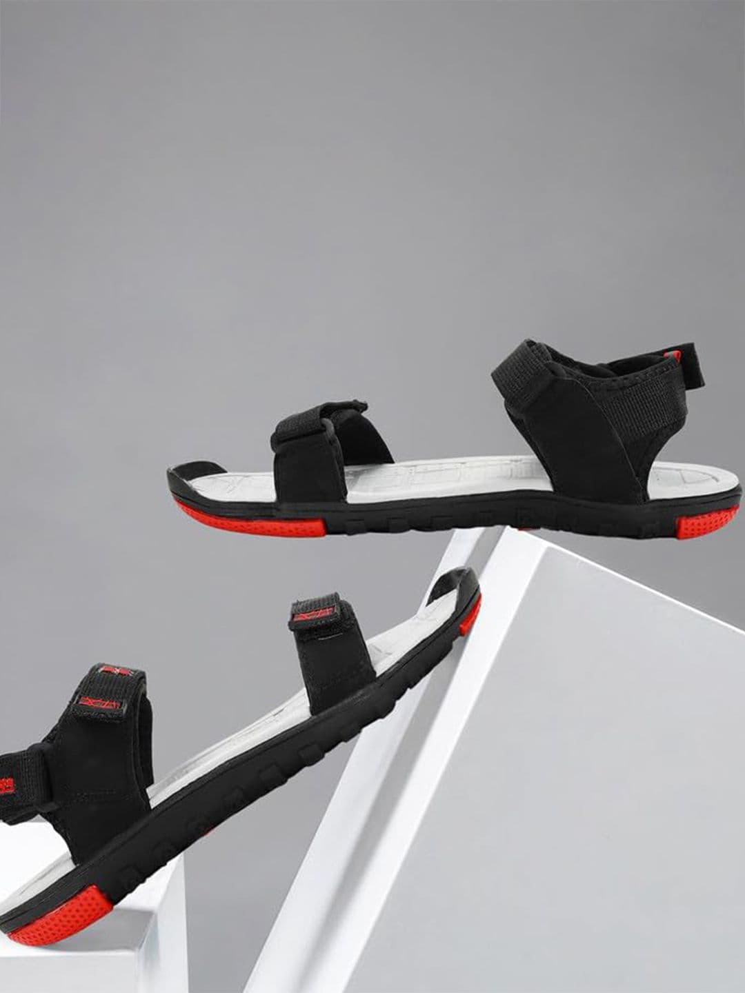Paragon Men Solid Sports Sandals - view 1