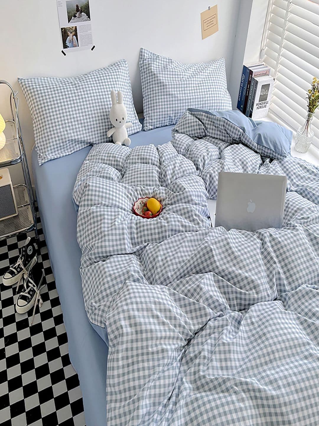 JC HOME Blue & White Checked 4 Piece Double Queen Regular Bedding Set - view 1