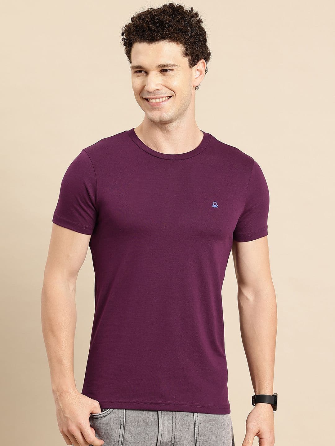 United Colors of Benetton Brand Logo Detail T-shirt - view 1