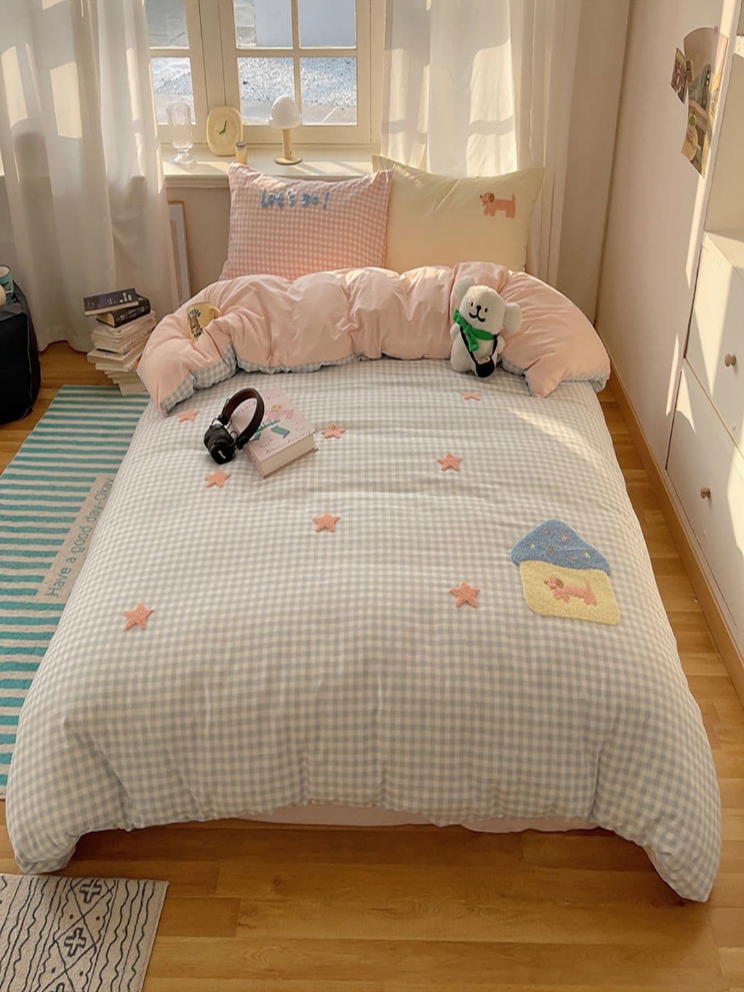 JC HOME Pink & White Checked 4 Piece Double Queen Regular Bedding Set - view 1