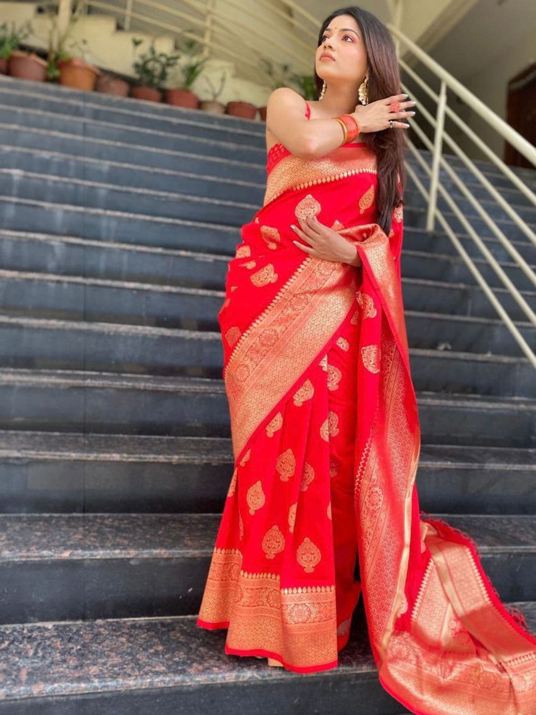 PHEASANT Women Ethnic Motifs Woven Design Zari Saree - view 1