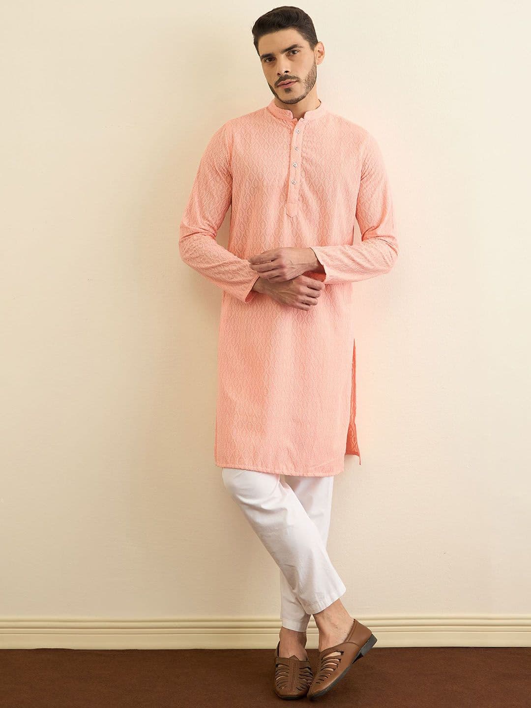 House of Pataudi Floral Embroidered Thread Work Mandarin Collar Cotton Straight Kurta - view 1