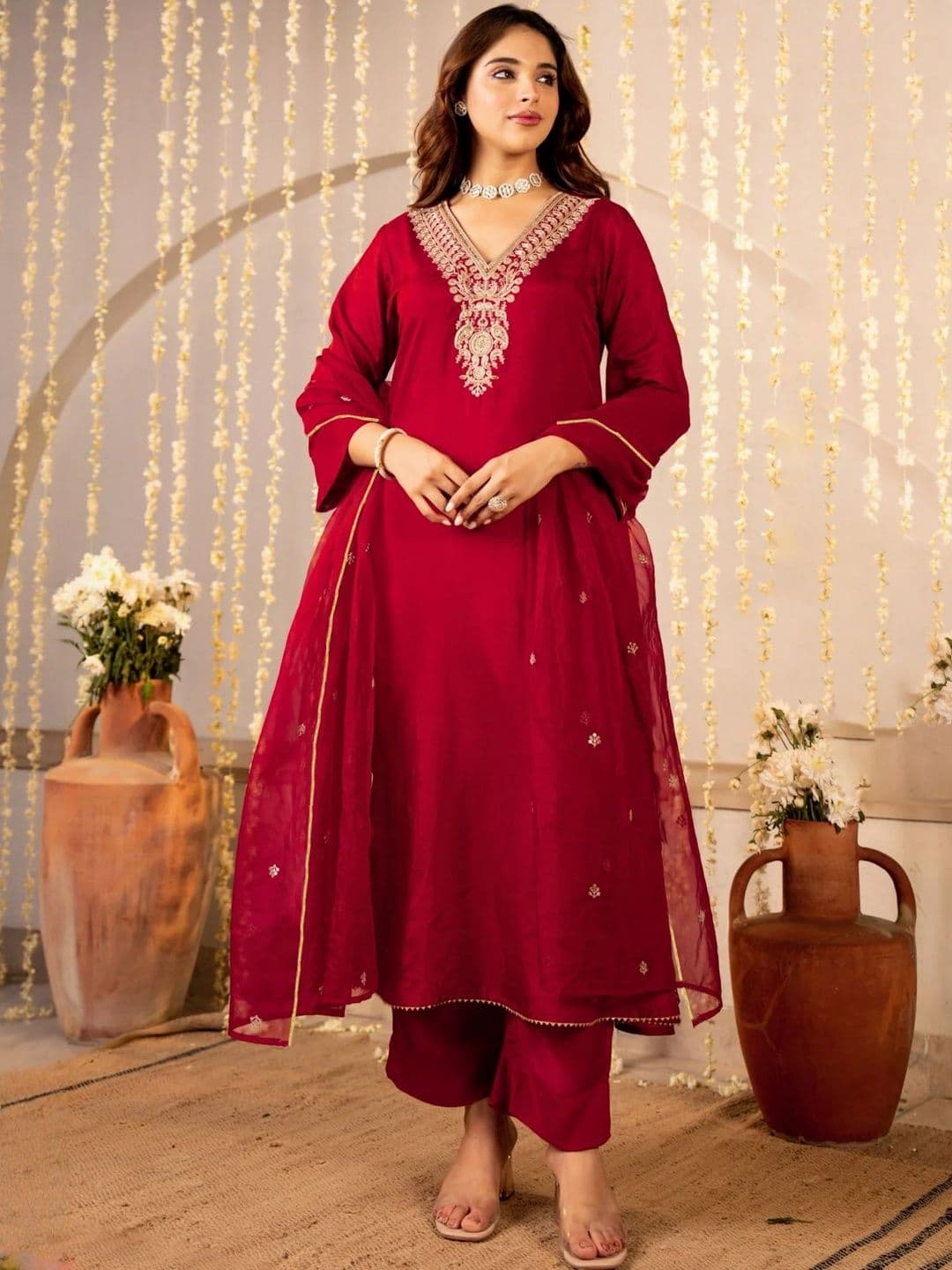 Aaghnya Women Ethnic Motifs Embroidered Regular Thread Work Kurta with Trousers & With Dupatta - view 1