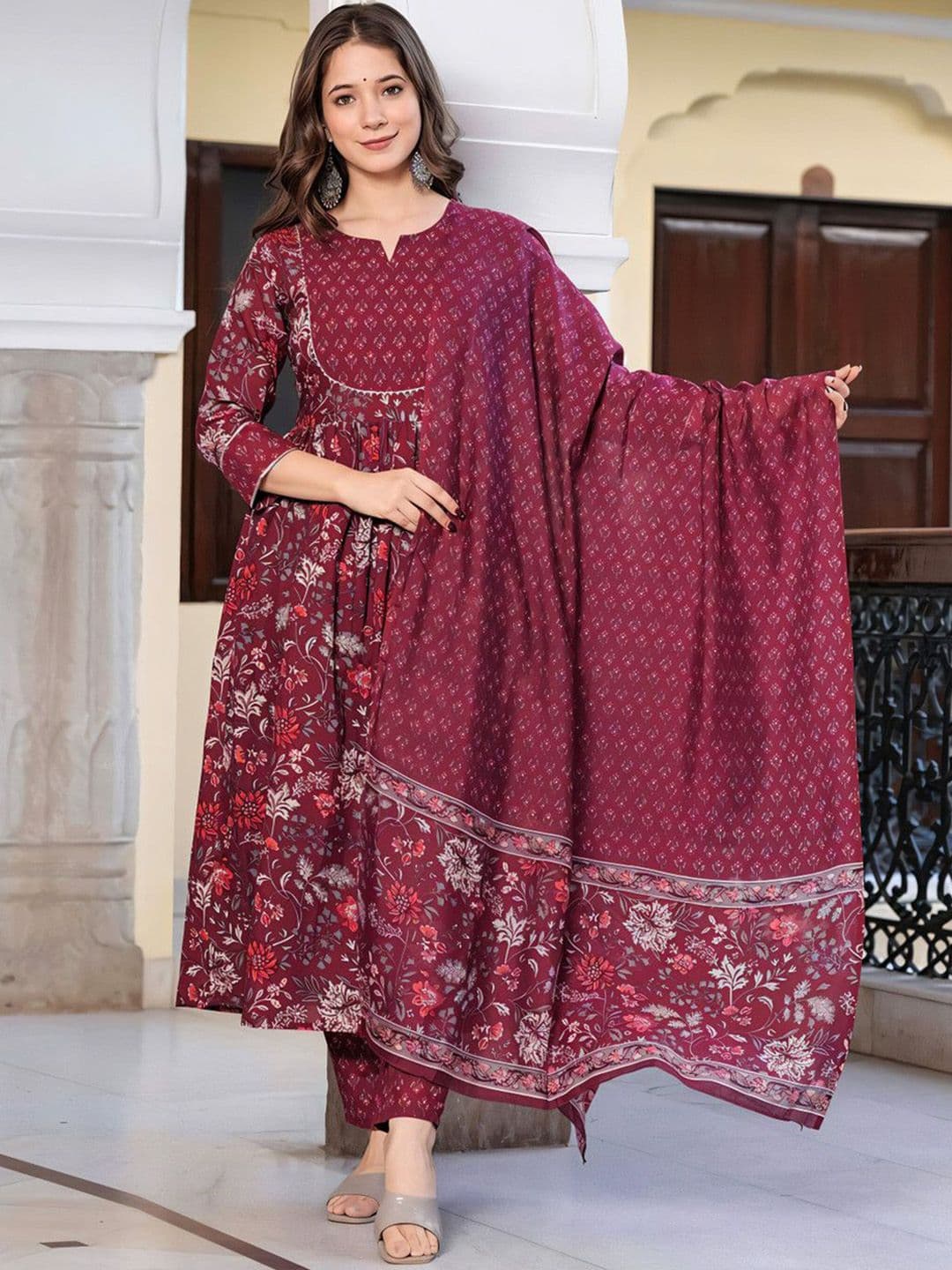 ARADHNA Floral Printed Notch Neck Gotta Patti Anarkali Kurta With Trousers & Dupatta - view 1