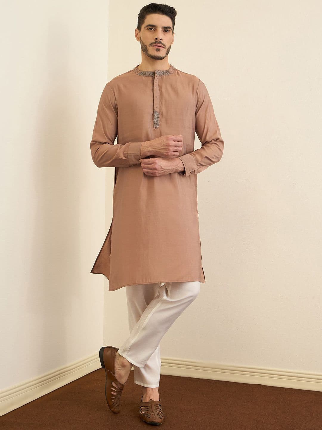 House of Pataudi Mandarin Collar Stones Work Straight Kurta - view 1