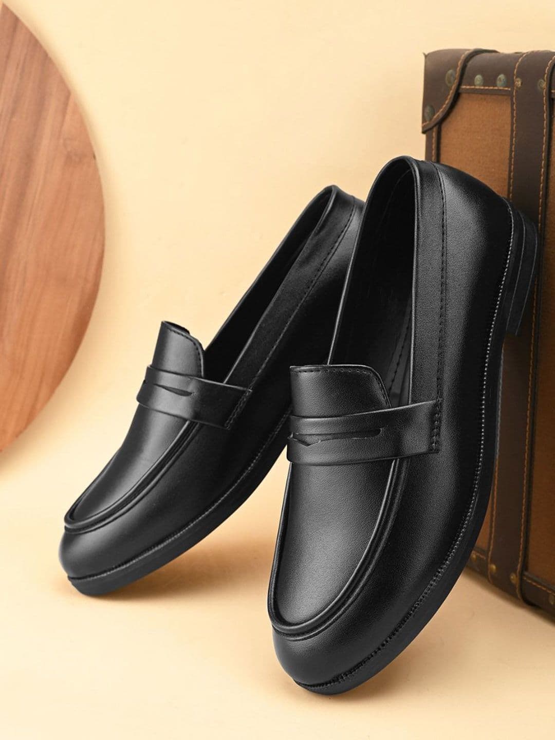 N N Creation Men Slip on Round Toe Formal Loafers - view 1