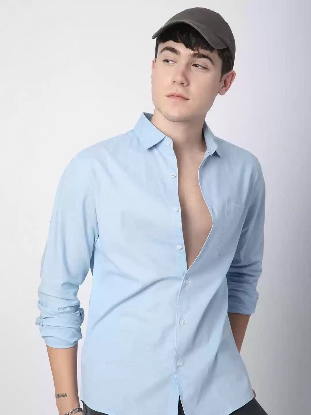 OQUENT Men Standard Fit Solid Spread Collar Casual Shirt - view 1