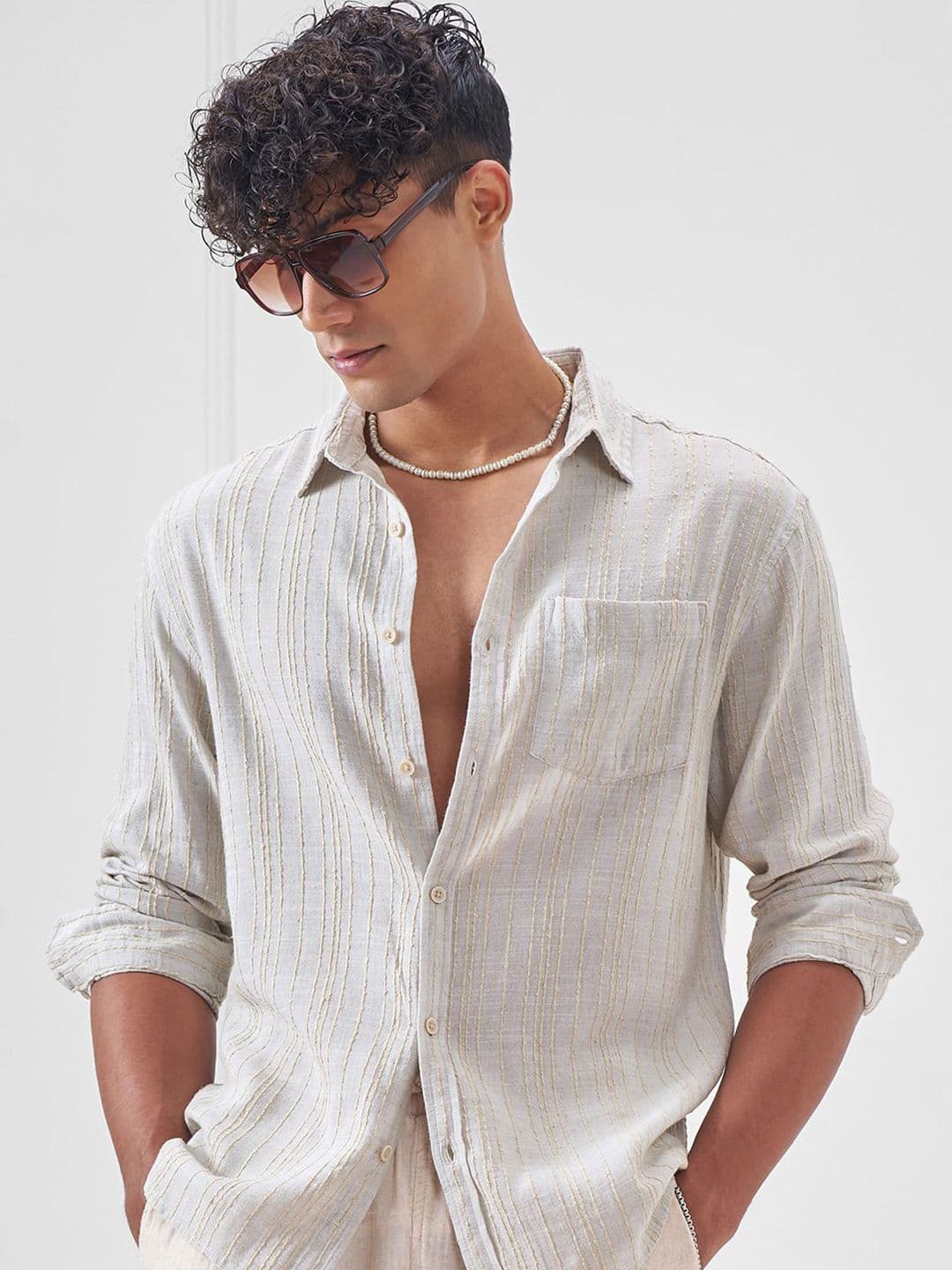HIGHLANDER Men Oversized Fit Vertical Striped Spread Collar Casual Shirt - view 1