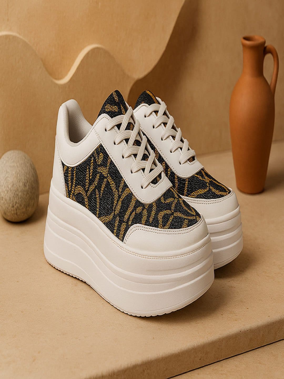 BLINDER Women Colourblocked Sneakers - view 1