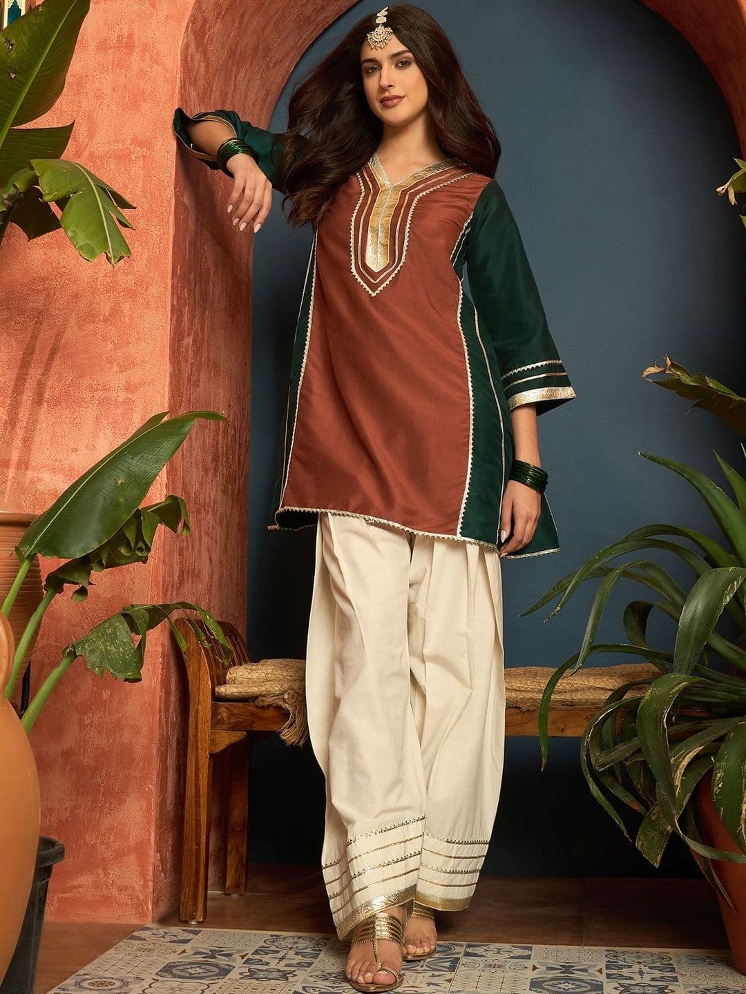 Ethnic Junction Women Cotton Silk Gota Patti Work High-Low Kurti With Farshi Salwar - view 1