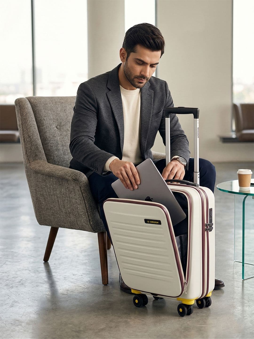 WROGN Unisex Textured Cabin Size Trolley Bag - 37L - view 1