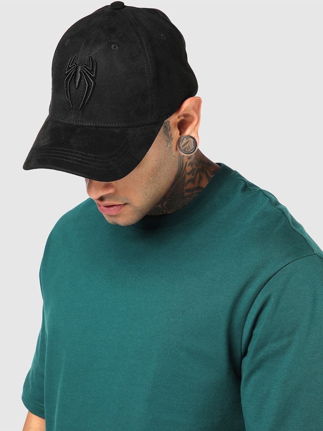 Bewakoof Marvel Unisex Black Spidey Stealth Embroidered Premium Super Suede Baseball Cap - view 1