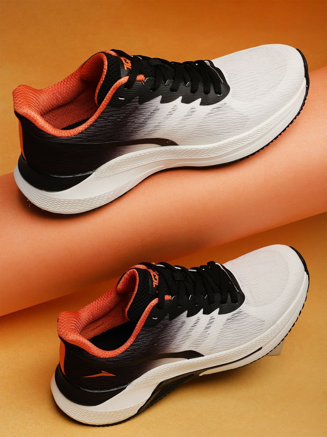JQR Men's WALLACE Running Shoes - view 1