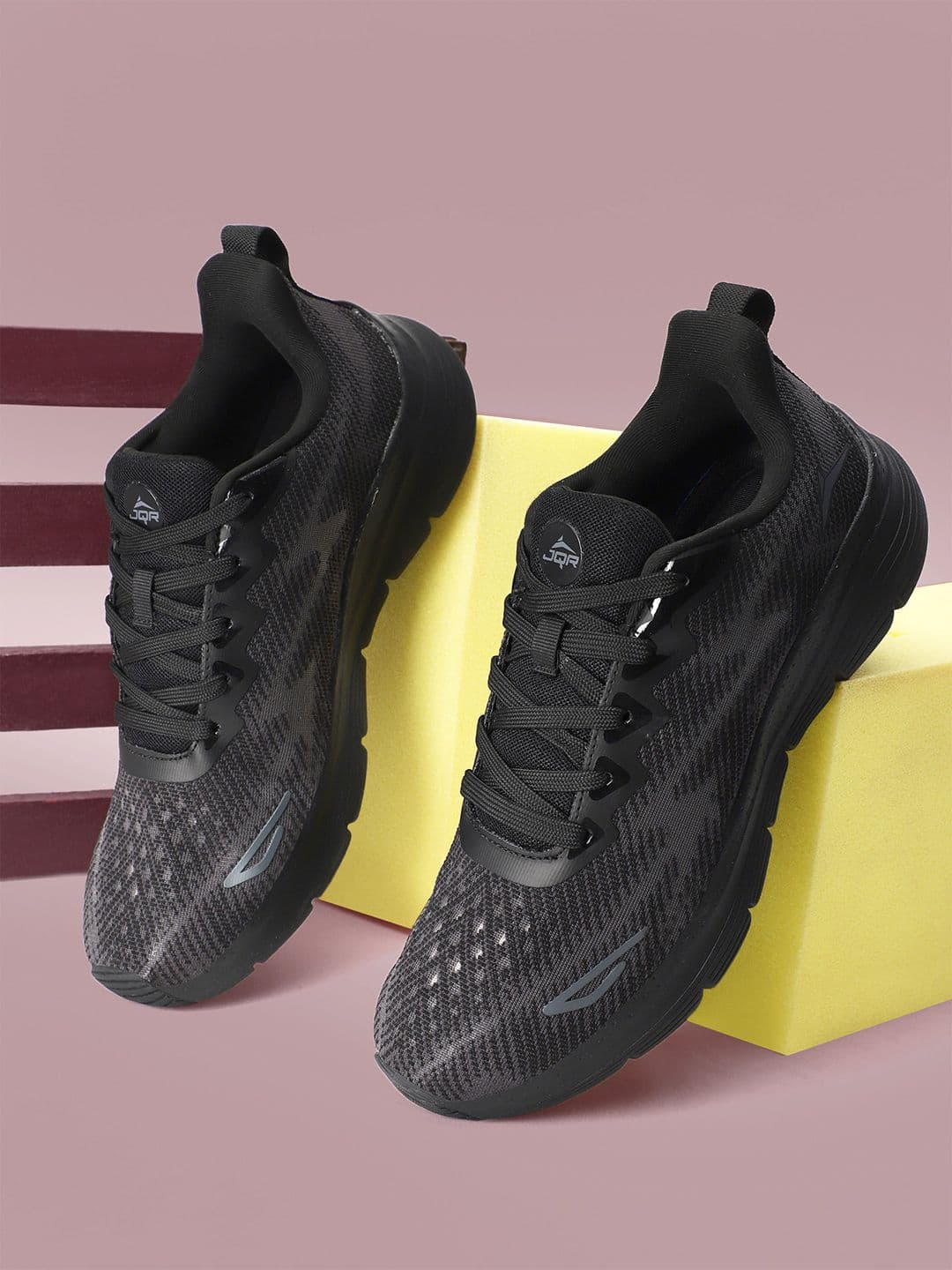 JQR Men's METEORA Running Shoes - view 1