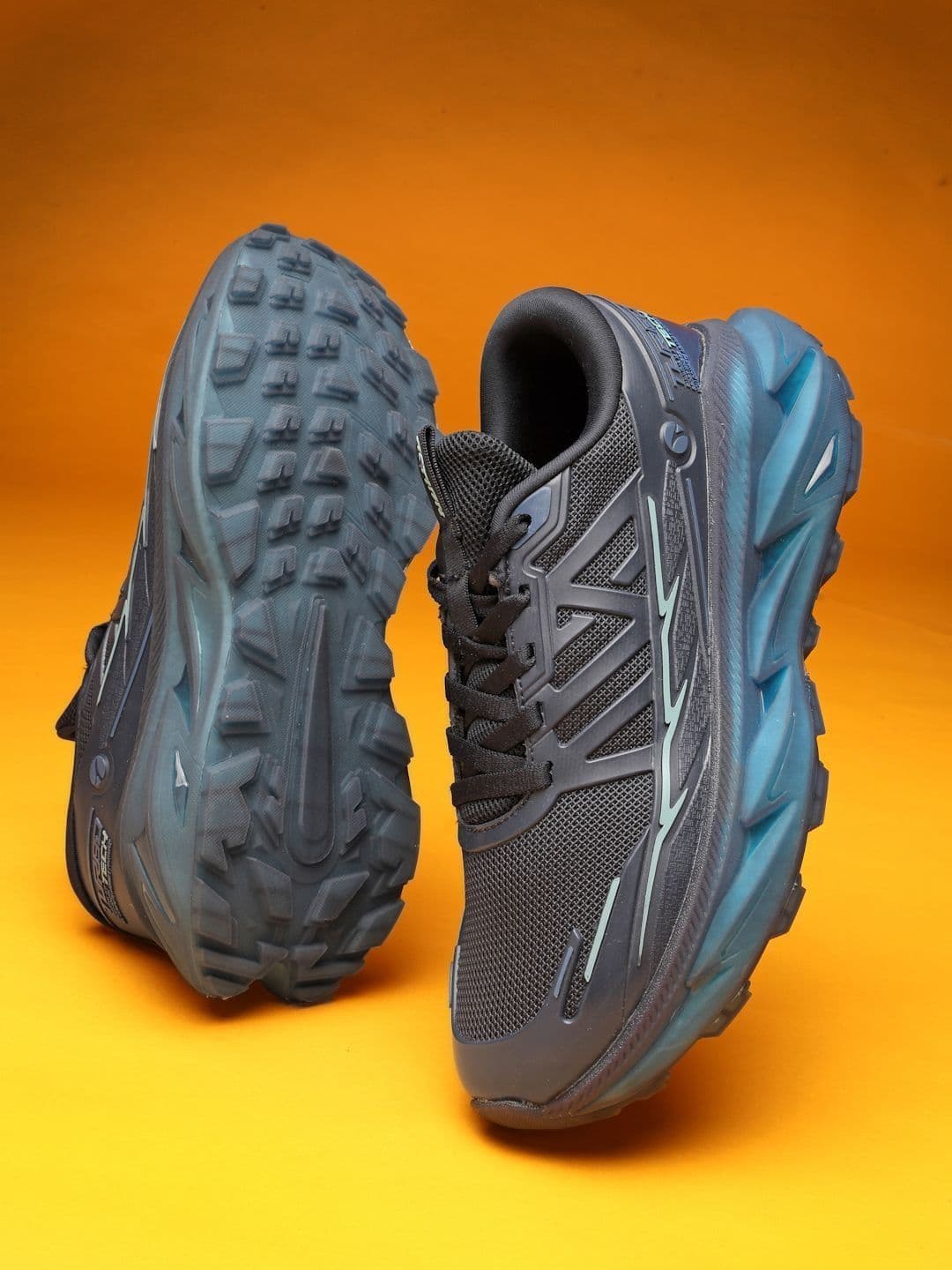 Action Men Mesh Running Non-Marking Shoes - view 1