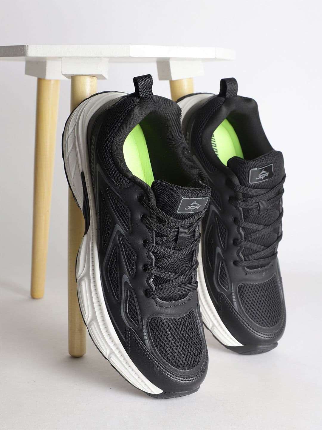 JQR Men's NICHOLAS Running Shoes - view 1