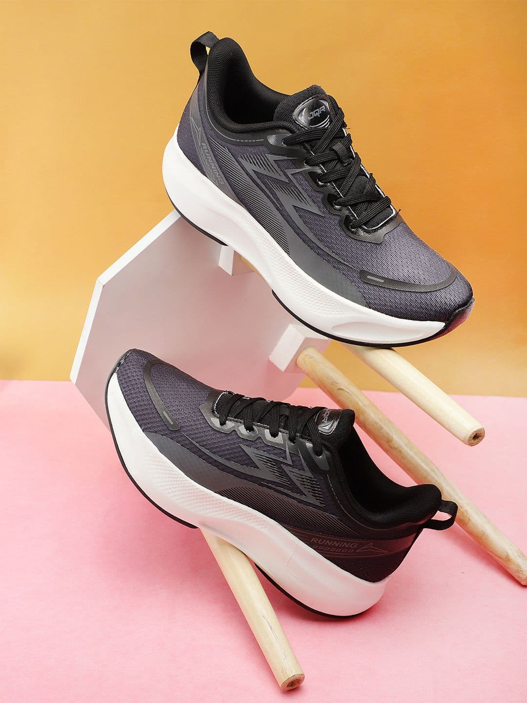 JQR Men's PRISMA Running Shoes - view 1