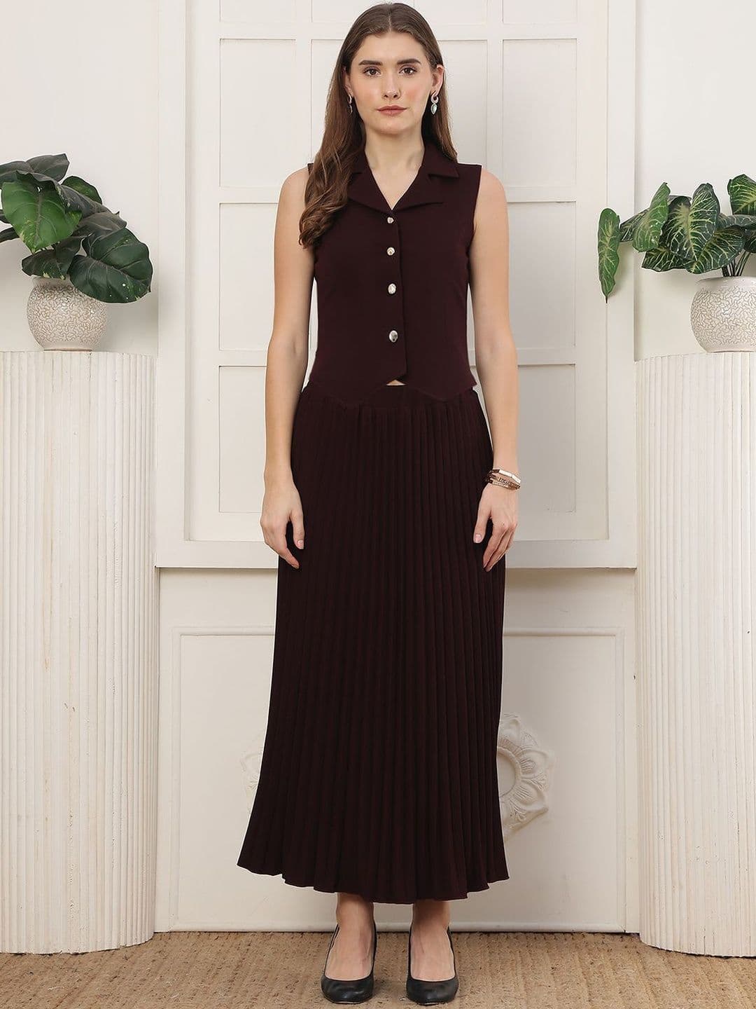 CORSICA Solid Waistcoat with Skirt - view 1